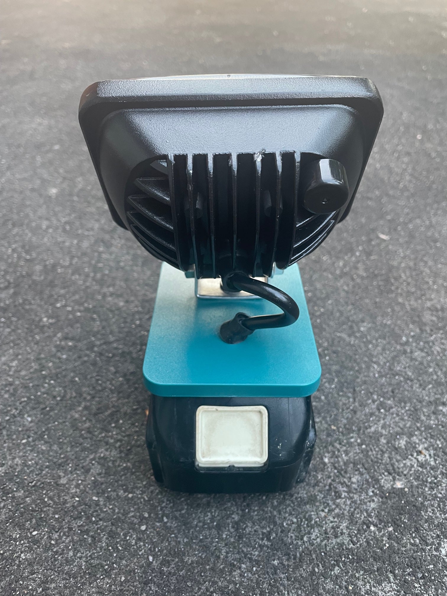 Special order of 4x Makita 18V LED light, 2nd generation