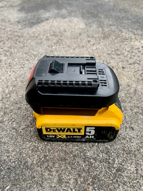 Dewalt XR 18v battery adaptor to Bosch Blue tools