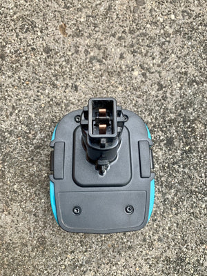 Makita 18v slide on to Dewalt post style battery convertor, adaptor, LXT to XRP range