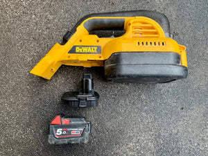 Milwaukee 18v slide on to Dewalt post style battery convertor, adaptor, LXT to XRP range