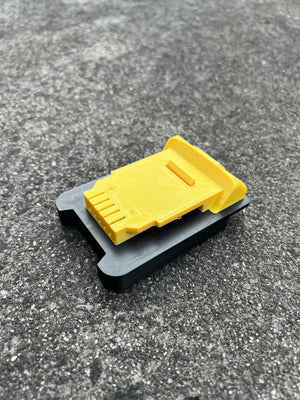 Ozito 18v battery adaptor to Dewalt XR tools